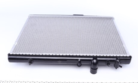 Фото 3 - Радиатор охлаждения двигателя NRF 50435