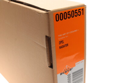 Фото 2 - Радиатор охлаждения двигателя NRF 50551