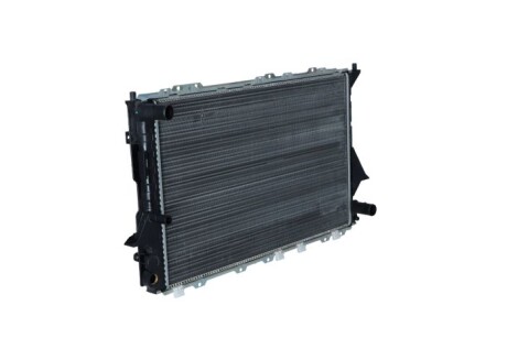 Фото 4 - Радиатор охлаждения двигателя NRF 51318