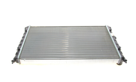 Фото 7 - Радиатор охлаждения двигателя NRF 519501