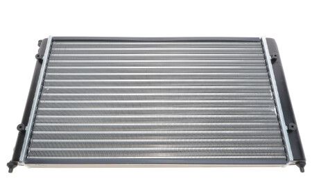 Фото 3 - Радиатор охлаждения двигателя NRF 529501