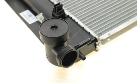 Фото 4 - Радиатор охлаждения двигателя NRF 53396