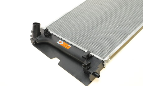 Фото 9 - Радиатор охлаждения двигателя NRF 53396