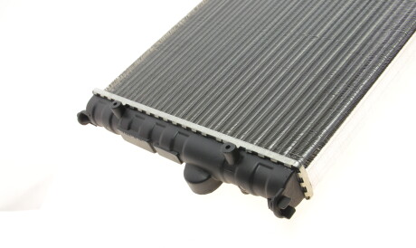 Фото 3 - Радиатор охлаждения двигателя NRF 54687
