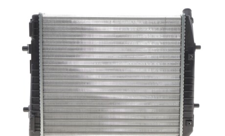 Фото 4 - Автозапчасть NRF 550181