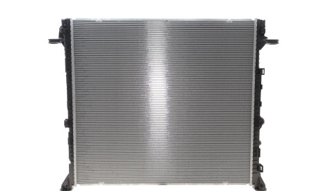 Фото 4 - Автозапчасть NRF 560024