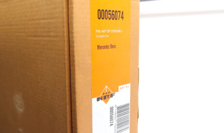 Фото 2 - Радиатор охлаждения двигателя NRF 56074