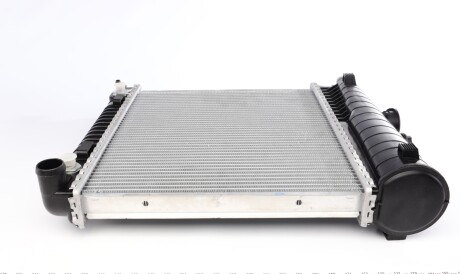 Фото 2 - Радіатор охолодження NRF 58232