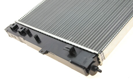 Фото 3 - Радіатор охолодження NRF 58259