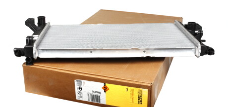 Фото 2 - Радіатор охолодження NRF 58282