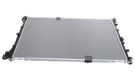 Фото 3 - Радиатор охлаждения двигателя NRF 58331