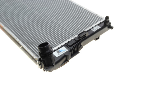 Фото 6 - Радиатор охлаждения двигателя NRF 58413