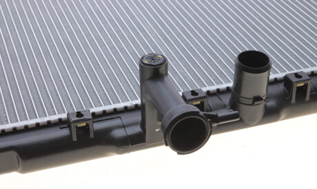 Фото 3 - Радіатор охолодження NRF 58420