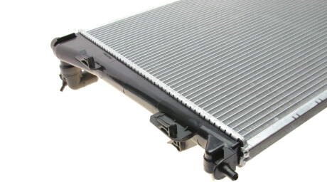 Фото 3 - Радіатор охолодження NRF 59200