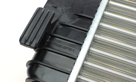 Фото 4 - Радиатор охлаждения двигателя NRF 59230