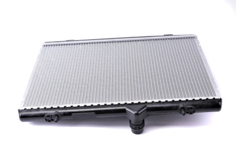 Фото 6 - Радиатор охлаждения двигателя NRF 59320