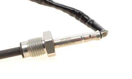 Фото 2 - Лямбда зонд NRF 707188