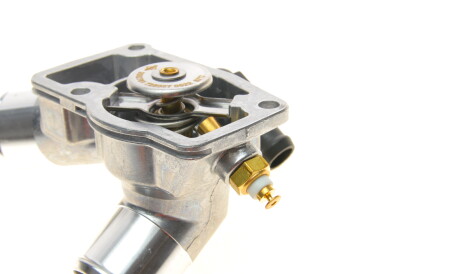 Фото 2 - Термостат системы охлаждения NRF 725027