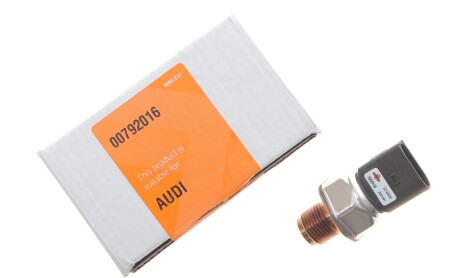 Фото 2 - Датчик тиску палива NRF 792016