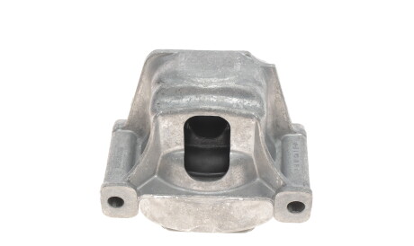 Фото 3 - Подушка двигуна OE Germany 800430