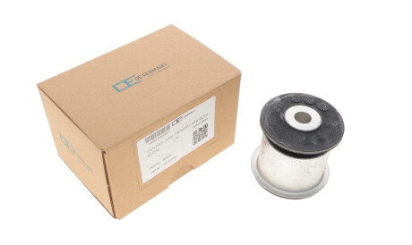 Сайлентблок важеля (заднього/знизу) Audi Q7/VW Touareg 02-15 - OE Germany 801355