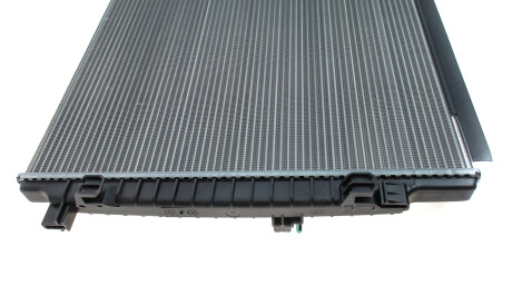 Фото 3 - Радиатор охлаждения двигателя OEM 5Q0121251EQ