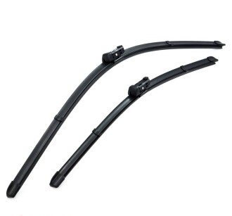 Щітка склоочисника безкаркасна передн (2шт) 700/650мм VW CRAFTER 09.16- - OXIMO WC3003501