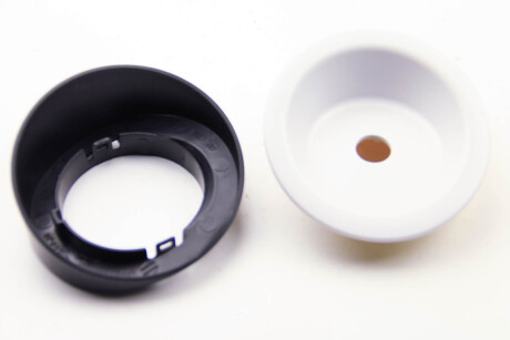 Накладка кришки бака Berlingo/Partner 96> - Peugeot/Citroen 1508E3