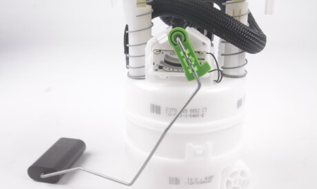 Фото 3 - Топливный насос PIERBURG 7.02701.33.0