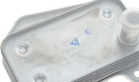 Фото 2 - Масляный радиатор PIERBURG 7.09269.29.0 (709269290)