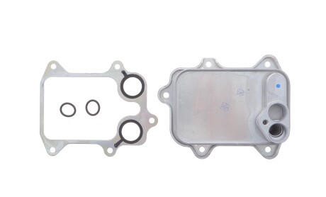 Радиатор масляный VW Golf V/VI 1.4TSI 03-13/Passat 1.4TSI 07-10/1.6FSI 05-08 (теплообменник) - ((03C117021D, 03C117021E, 03C117021J)) PIERBURG 7.09269.62.0