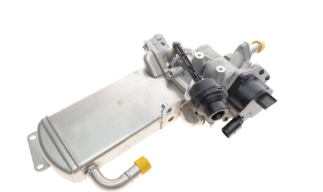 Фото 2 - Автозапчасть PIERBURG 7.09720.03.0 (709720030)