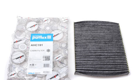 Фільтр салону вугільний (Mercedes-benz Audi Skoda Volkswagen Seat Puch) - (6RD820367, 6R0820367, 6R0820637) Purflux AHC191