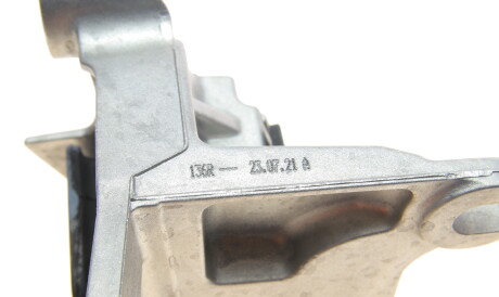 Фото 2 - Подушка двигуна RENAULT 112205136R