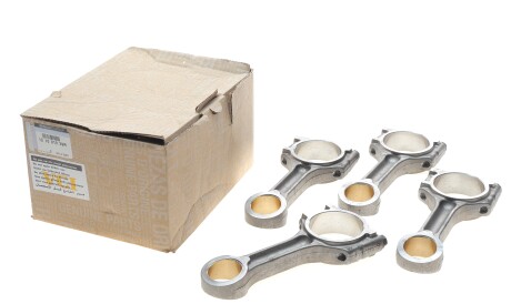 Фото 2 - Автозапчасть RENAULT 121001039R