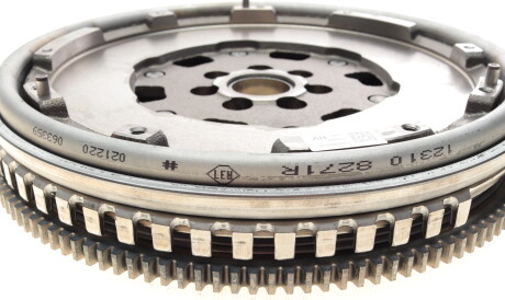 Фото 2 - Маховик RENAULT 123003948R