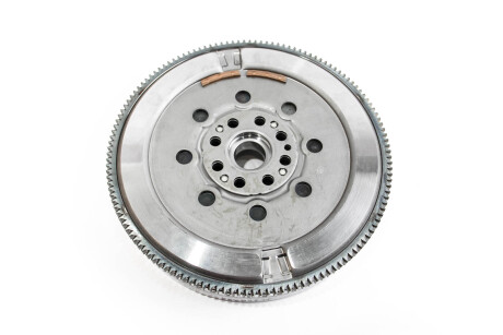 Фото 3 - Маховик RENAULT 123006624R