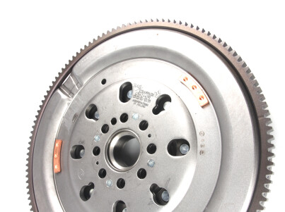 Фото 5 - Маховик RENAULT 123006693R