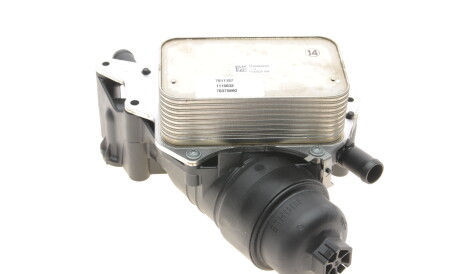 Фото 3 - Масляный радиатор RENAULT 152085948R