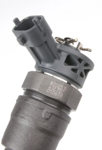 Фото 7 - Форсунка паливна RENAULT 166008399R