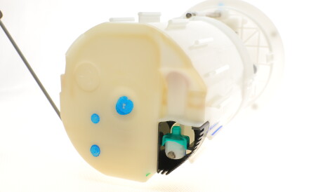 Фото 3 - Паливний насос RENAULT 172027123R