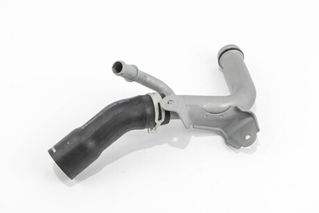 Фото 2 - Патрубок системи охолодження RENAULT 210470894R