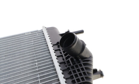 Фото 8 - Радіатор охолодження RENAULT 214101448R