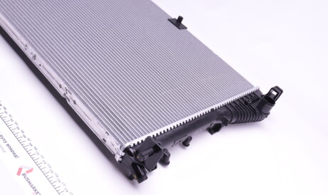 Фото 3 - Радиатор охлаждения двигателя RENAULT 214109682R