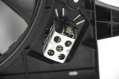 Фото 3 - Вентилятор охолодження двигуна RENAULT 214815057R