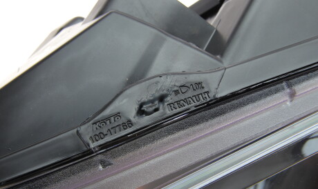 Фото 3 - Фара основная RENAULT 260602665R