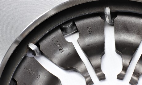 Фото 2 - Комплект зчеплення RENAULT 302053931R