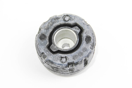 Подушка двигуна Duster/Captur 12- - RENAULT 554908123R