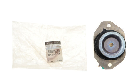 Фото 2 - Подушка двигуна RENAULT 8200065989
