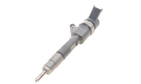 Фото 2 - Форсунка паливна RENAULT 8200238528